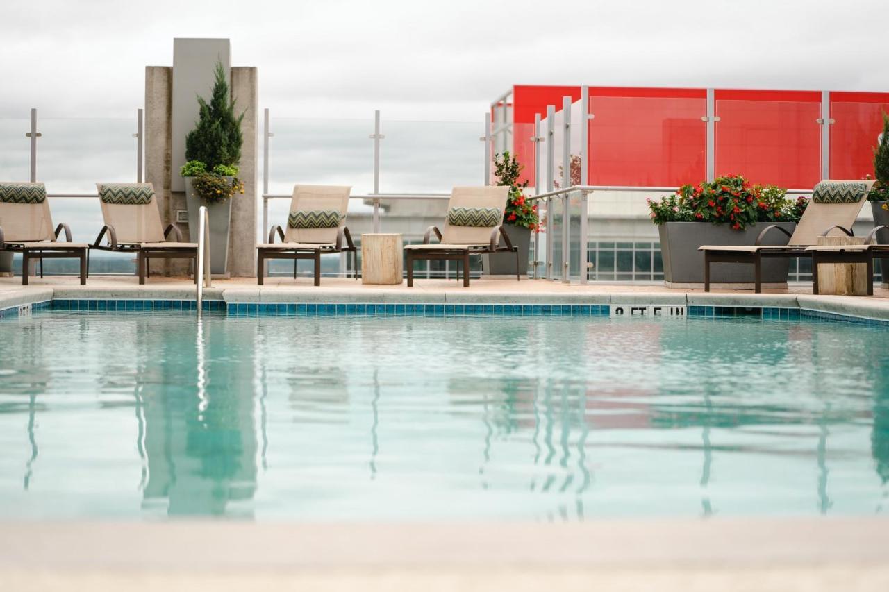 Upscale Downtown High-Rise Leilighet Raleigh Eksteriør bilde