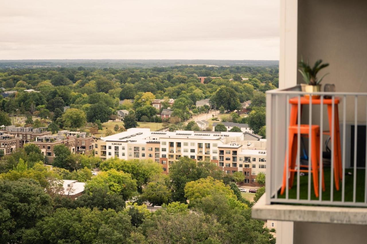 Upscale Downtown High-Rise Leilighet Raleigh Eksteriør bilde
